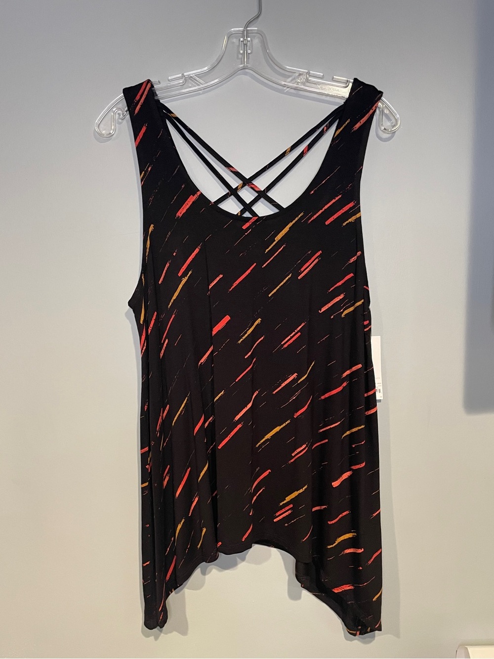Apt.9 Womens Sz L Tank Top Handkerchief Hem Crossback Paint Brushstroke Pattern